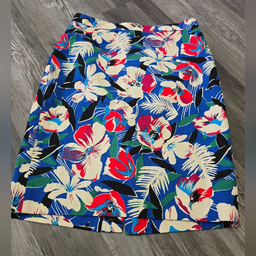 J. Crew Floral Printed Basketweave Pencil Skirt, Size 4